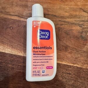 Clean & Clear Essentials Dual Action Acne Facial Moisturizer Fragrance Free, 4.0